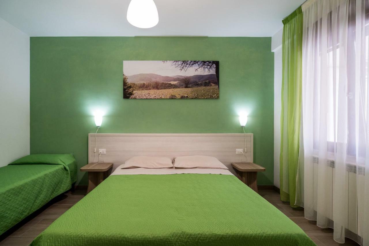 La Duchessa E Il Contadino Villa Vieste Luaran gambar