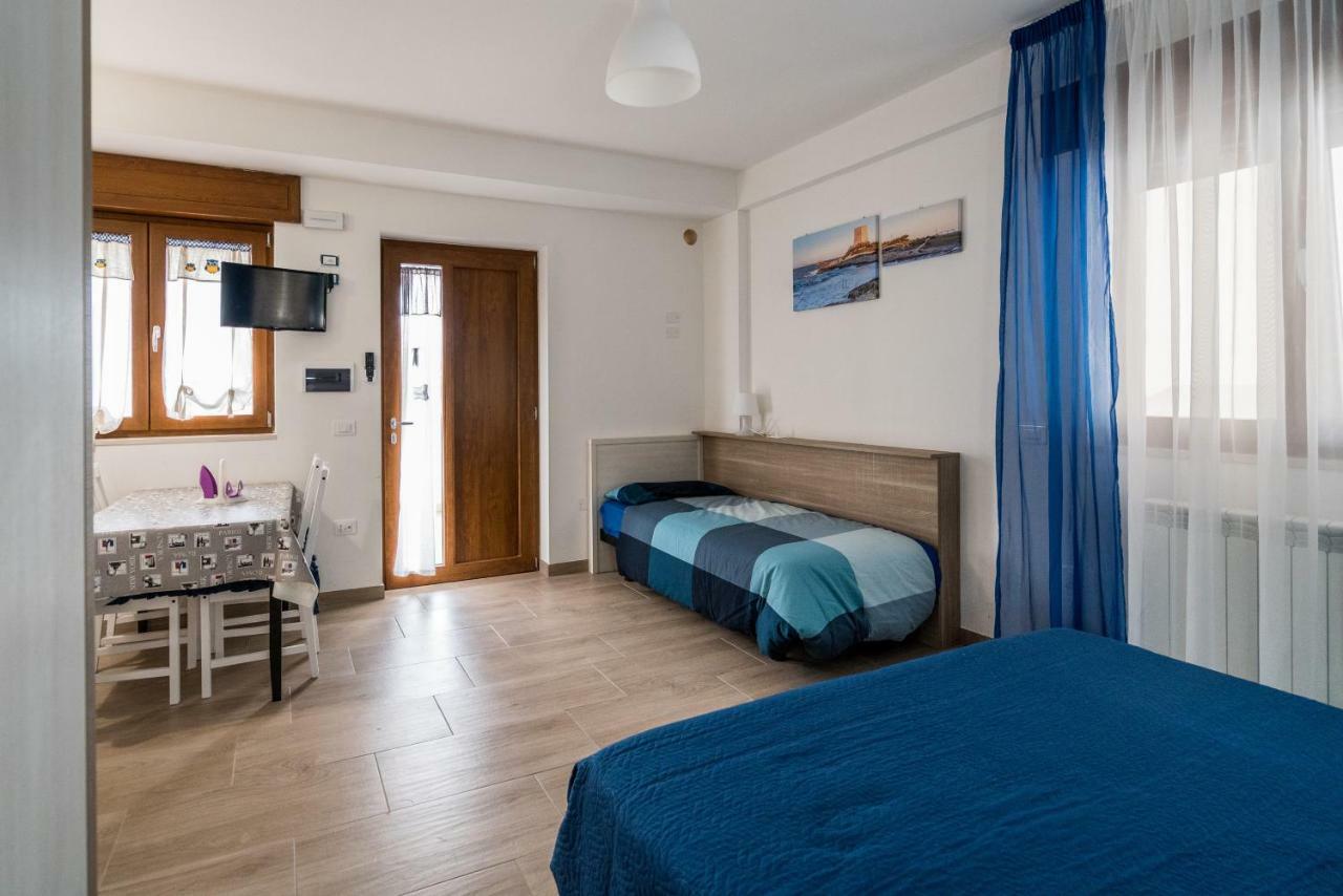 La Duchessa E Il Contadino Villa Vieste Luaran gambar
